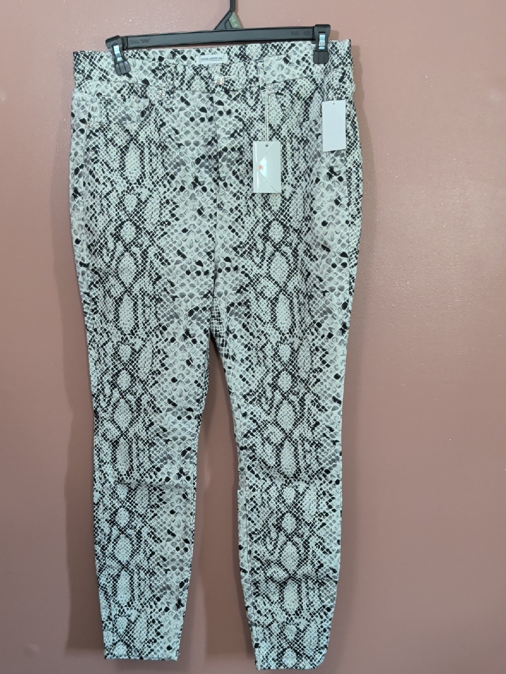 Good American Snake Print Skinny Pants in White and Black